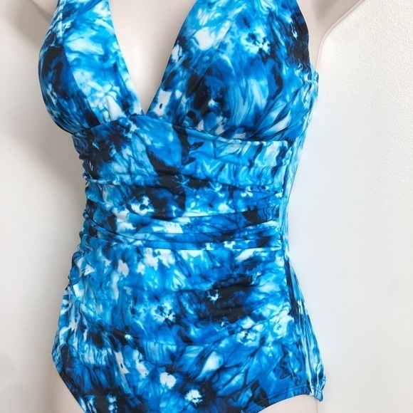 🆕 Coastal Blue tie dye padded one piece sw… - Picture 4 of 11